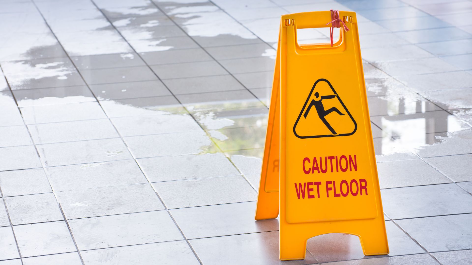 Contact a Houston Grocery Store Slip and Fall Lawyer Today