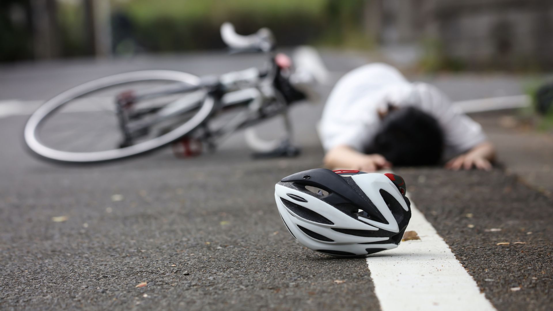 Contact the Houston Bicycle Hit and Run Attorneys at Lassiter Law Today