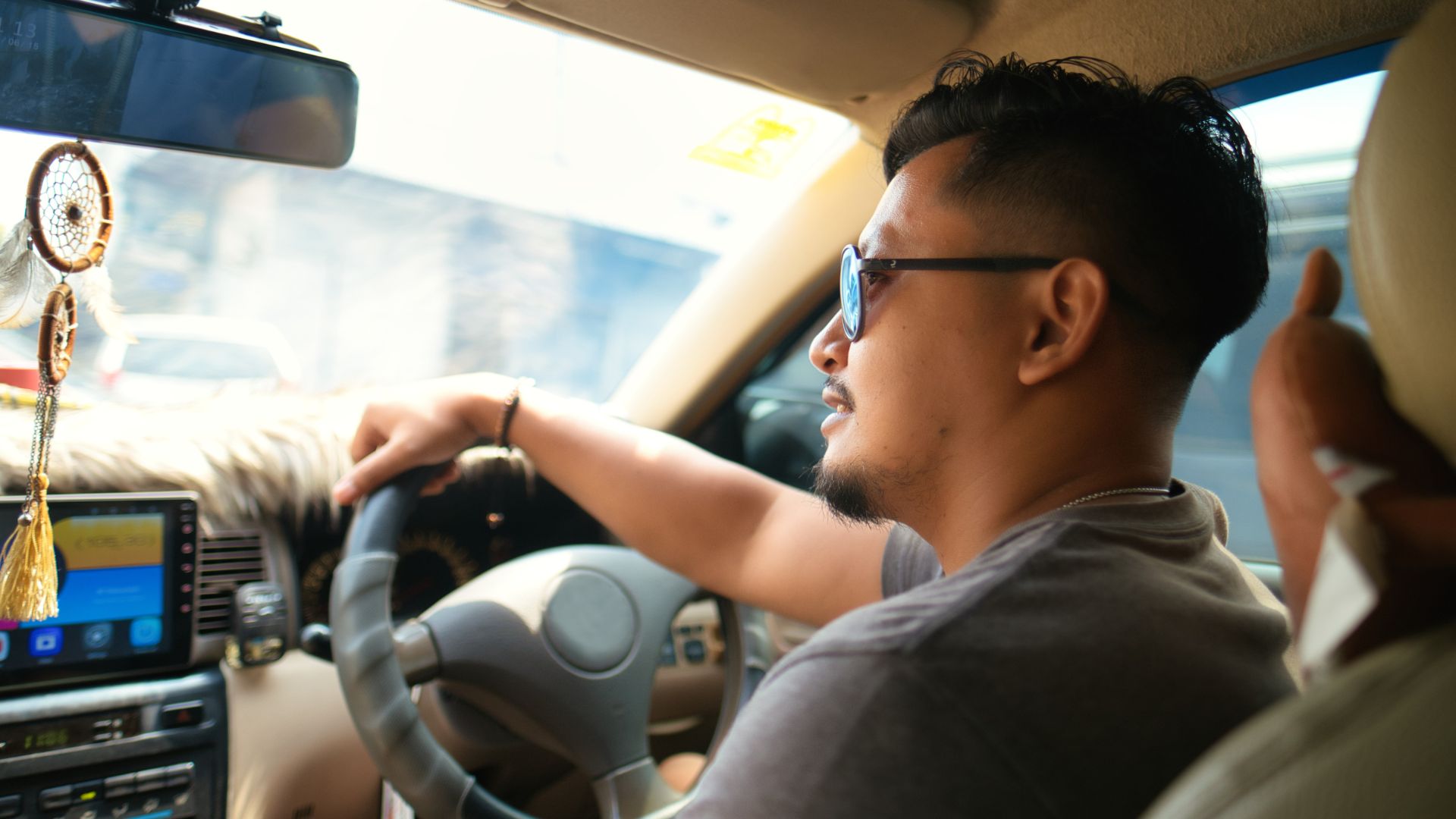 Houston Rideshare Driver Accident Attorneys Img