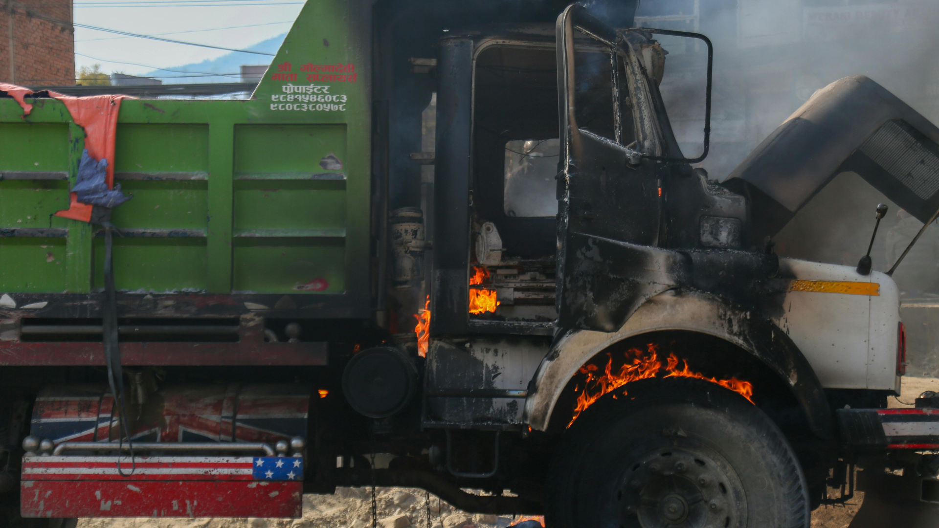 Why the Right Legal Support Matters After a Houston Utility Truck Crash