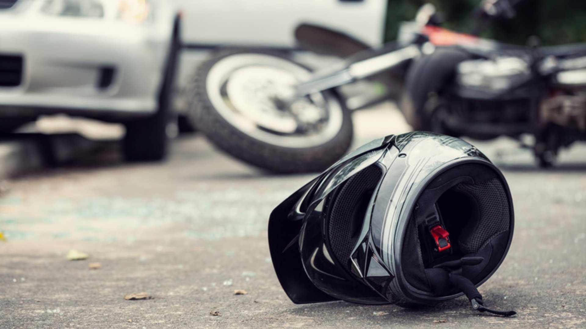 Can a Fort Bend County Motorcycle Accident Lawyer Still Recover Damages if You Weren’t Wearing a Helmet?
